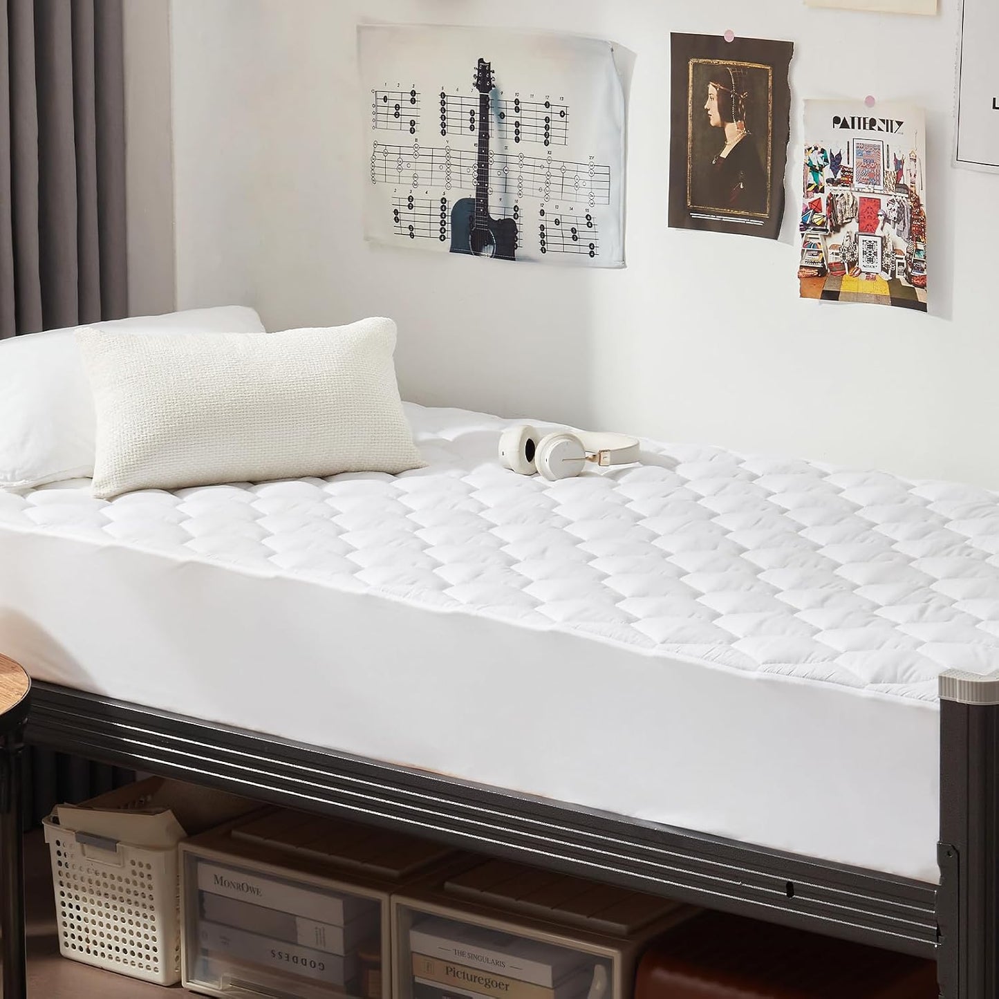 2 Pack Twin Waterproof Mattress Protector Deep Pocket Mattress Cover, Soft Breathable Mattress Pad, Fitted Noiseless Waterproof Bed Cover Stretch to 19"