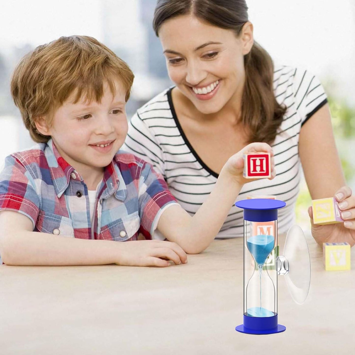 Hourglass Sand Timer 5 Minute with Suction Cup - Set of 2 Small, Unbreakable Sand Watch 5 Min Sucker, Small Blue Sand Clock 5 Minute, Plastic Hour Glass Sandglass Timer for Kids, Games, Classroom
