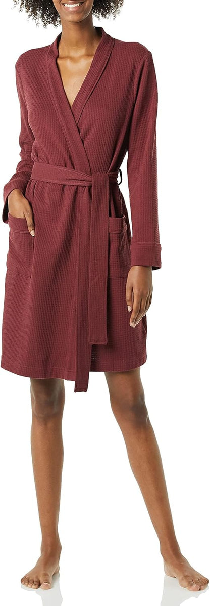 Amazon Essentials Women's Lightweight Cotton Blend Waffle Mid-Length Bathrobe, Breathable Loungewear (Available in Plus Size)