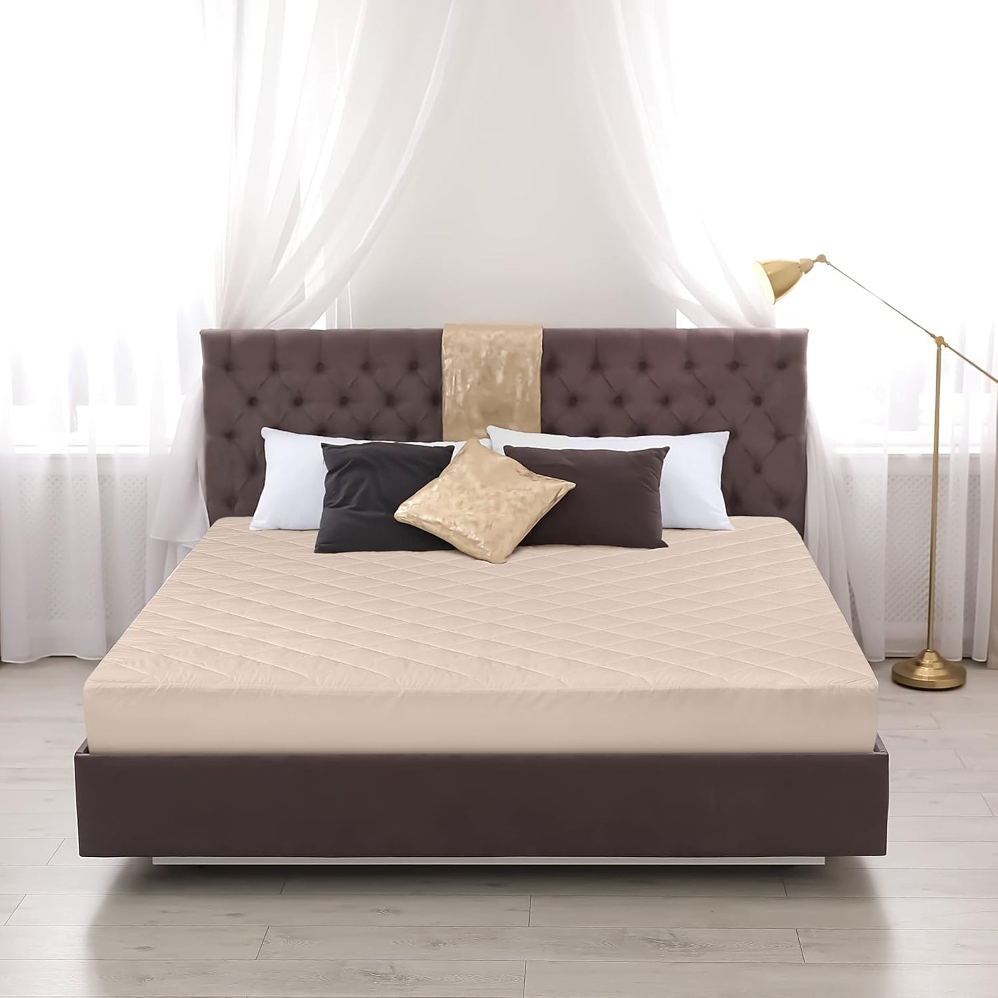 Quilted Fitted Mattress Pad, Queen Mattress Protector Topper with Deep Pocket Stretches up to 16 Inches, Machine Washable Mattress Cover by Utopia Bedding (White)