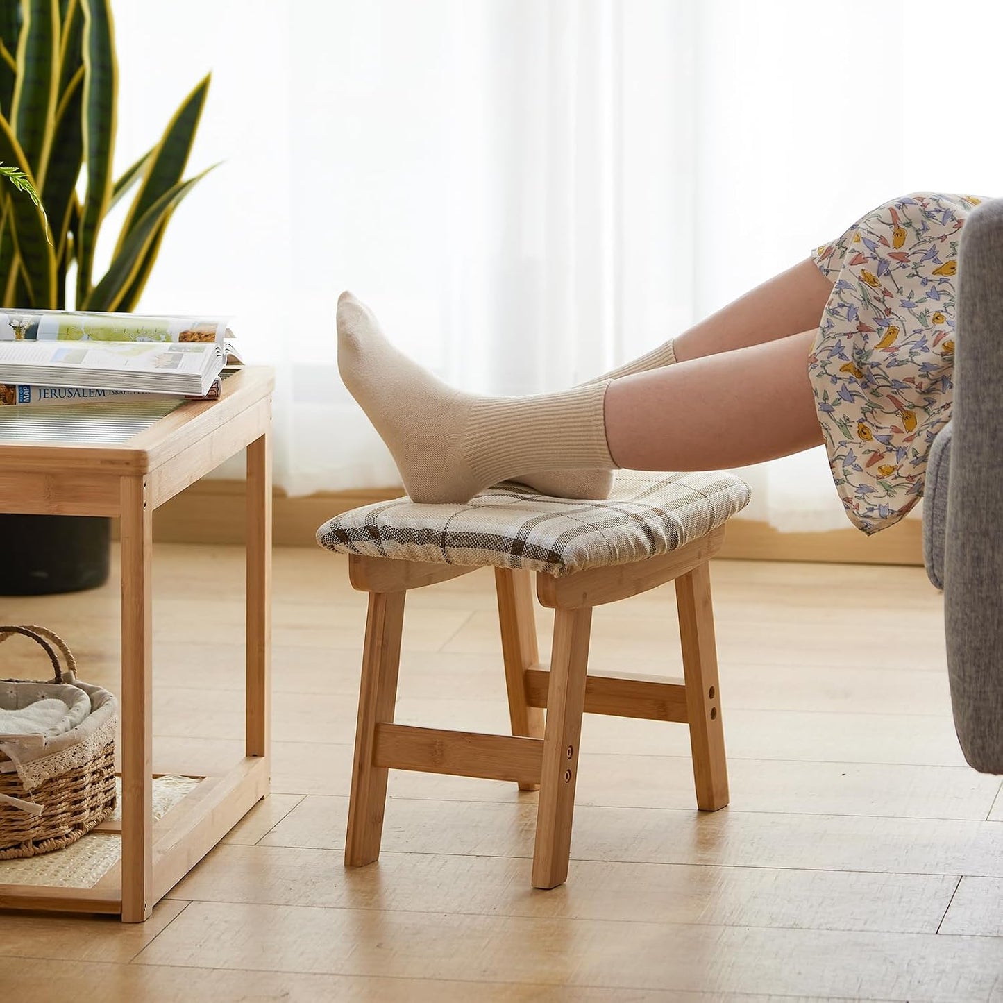 Foot Stool Ottoman Foot Rest Under Desk,Small Stool for Living Room, Bedroom and Kitchen (Brown Legs - Beige Stool Surface)