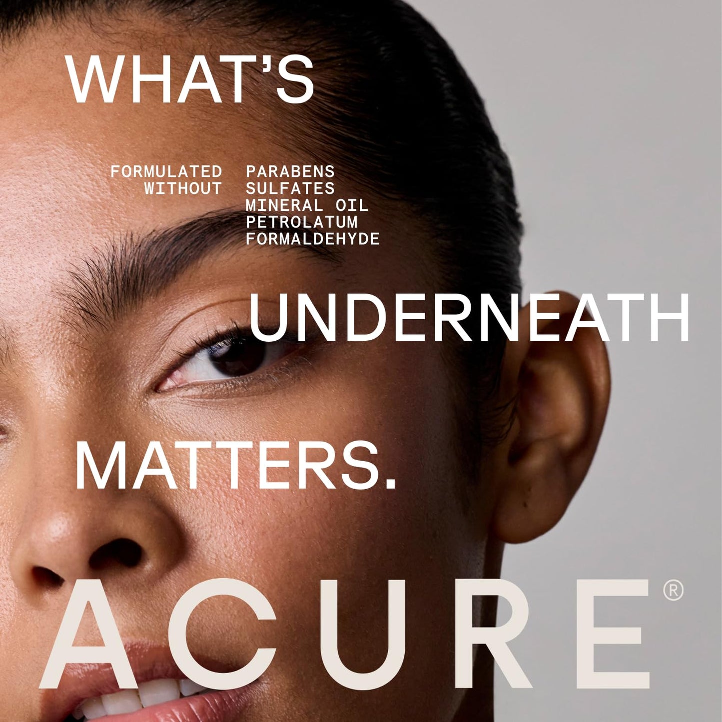 Acure Brightening Body Scrub - Exfoliating Body Scrub with Sea Salt, Scrubber for Men & Women to Smooth Sensitive Skin & Remove Dead Skin Cells, Exfoliator with Clay & Niacinamide Extract - 6 fl oz