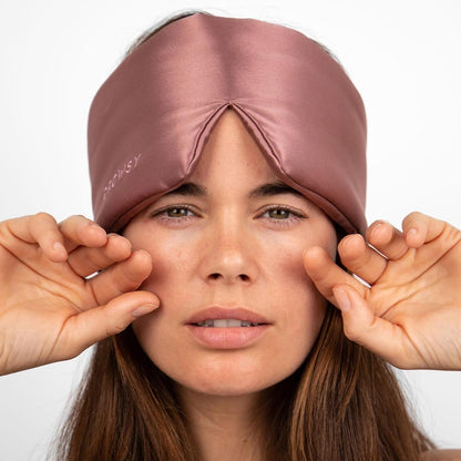 DROWSY Silk Sleep Mask - Face-Hugging, Padded Cocoon for Luxury Sleep in Total Darkness - 100% Pure Mulberry Silk (Black Jade)