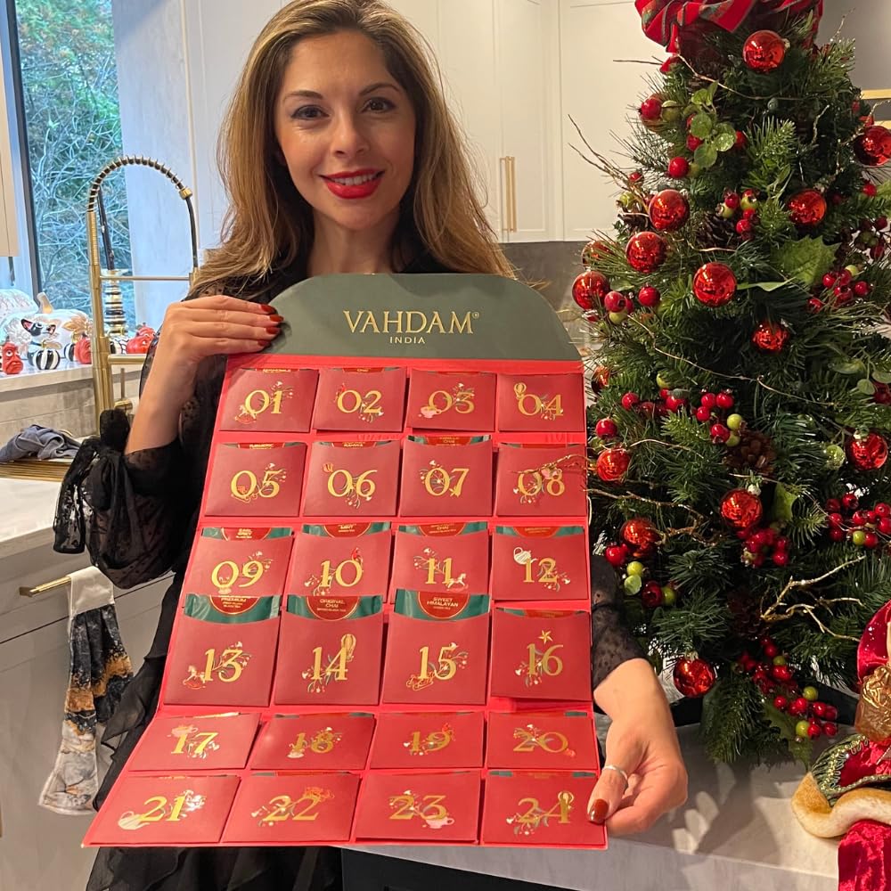 VAHDAM, Oprah's Favorite Tea Gift Set | 3 Premium Chai Teas in Golden Tin Caddy Gift Box | Exotic Chai Tea Blends | Gluten Free, Non GMO | Gifts for Men And Women