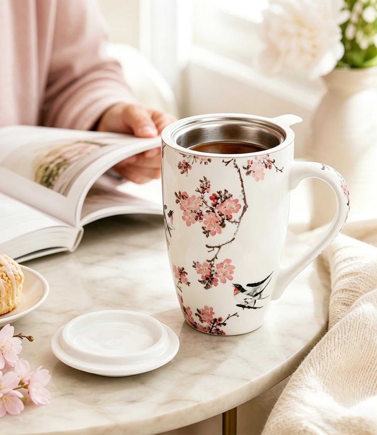 AmorArc 18oz Porcelain Tea Mug with Infuser & Lid, Loose Leaf Tea Cup with Stainless Steel Strainer, Large Coffee Mug Gift for Women, Tea Lovers, Home & Office