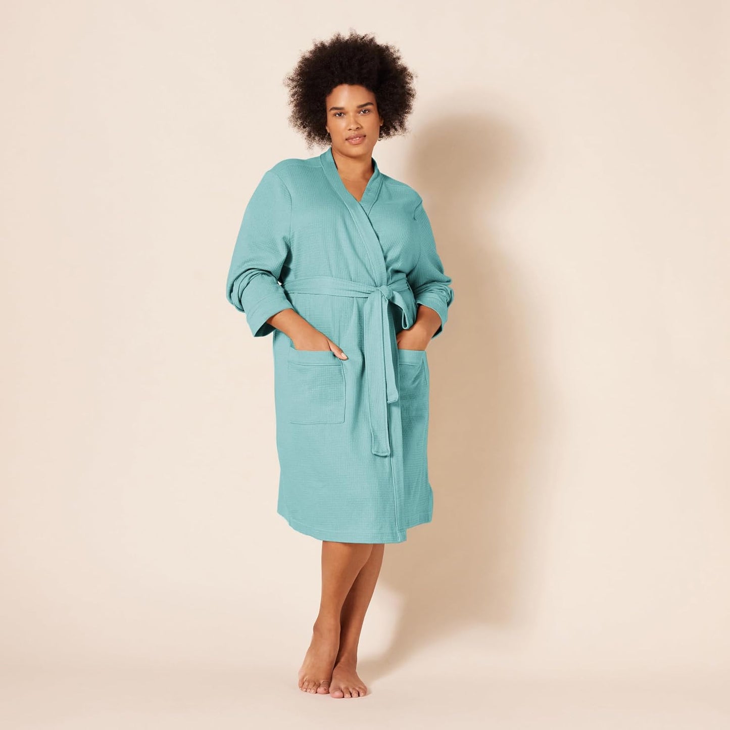 Amazon Essentials Women's Lightweight Waffle Full-Length Bath Robe (Available in Plus Size)