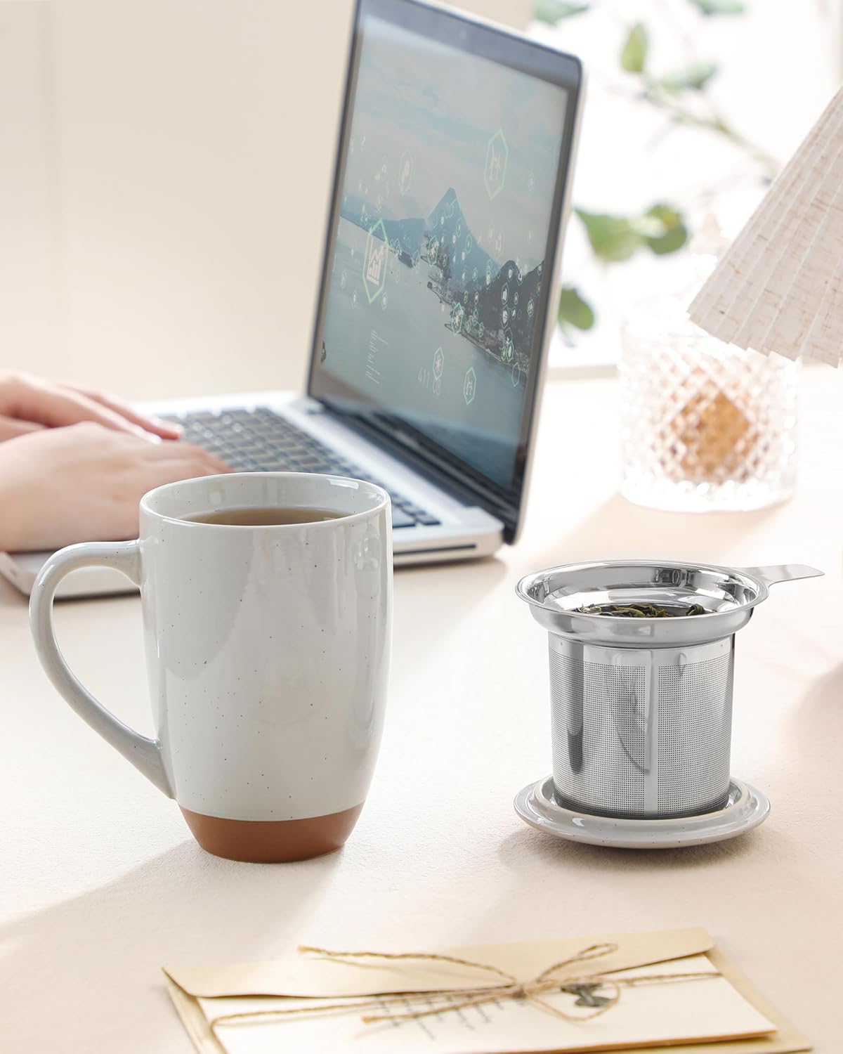 MALACASA Ceramic Tea Mug with Lid and Stainless Steel Infuser, 18 oz Large Tea Cup for Loose Leaf Tea, Heat-Resistant, Microwave & Dishwasher Safe, Speckled Glaze Coffee & Tea Brewer Mug, Khaki White