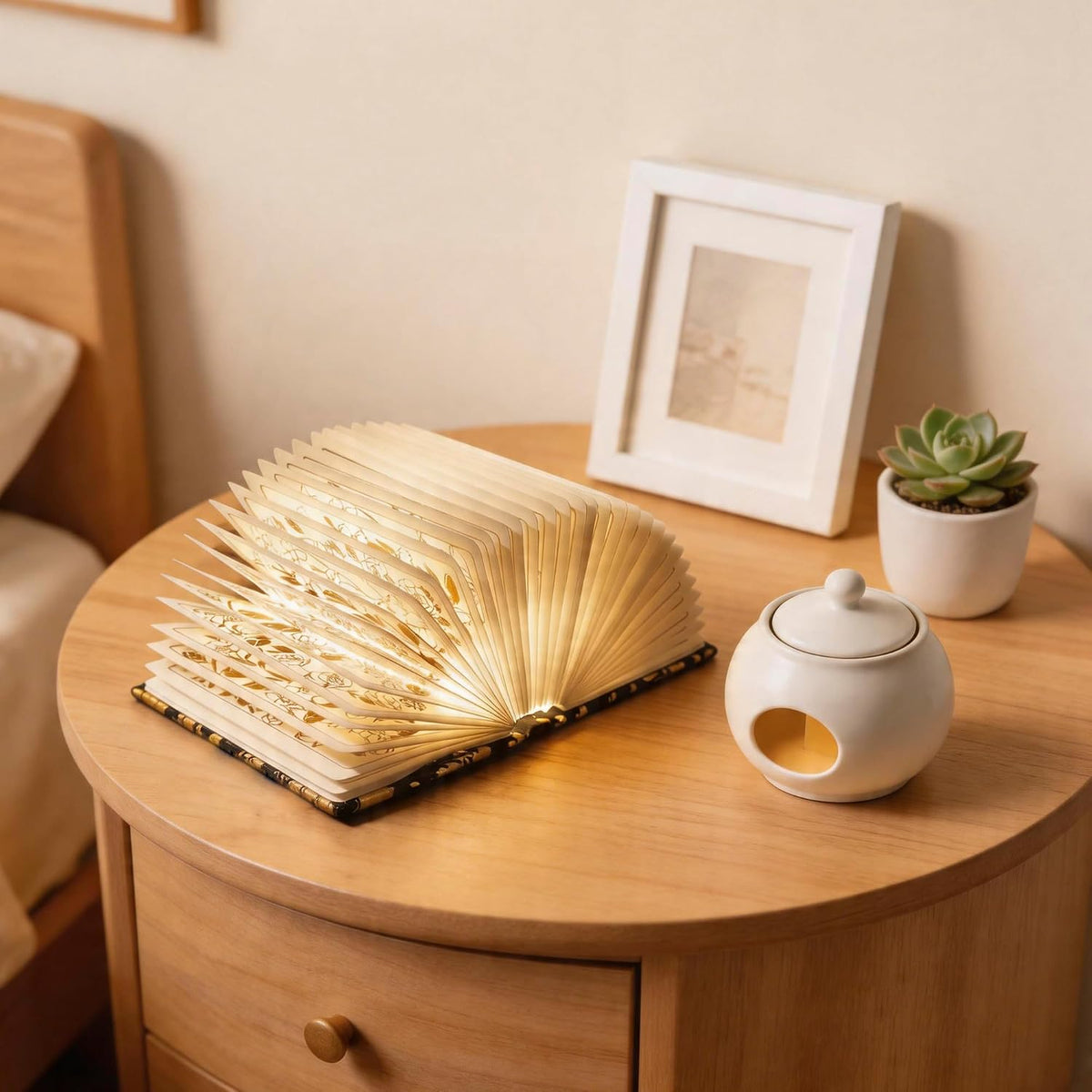 Book Lover Gift, Folding Book Lamp Decor, Portable Print Book Light
