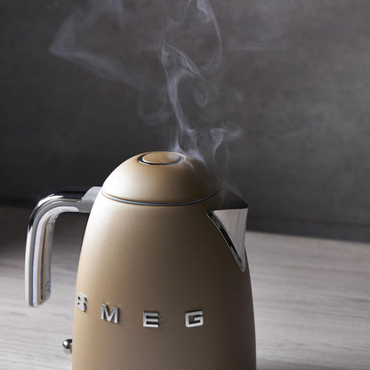 SMEG KLF03 Electric Kettle 1.7L (7 Cup), Retro Hot Water Boiler for Tea & Coffee, Fast Boiling, Auto Shut-Off, Soft Open Lid, 360° Swivel Base Countertop Kettle – Matte Champagne