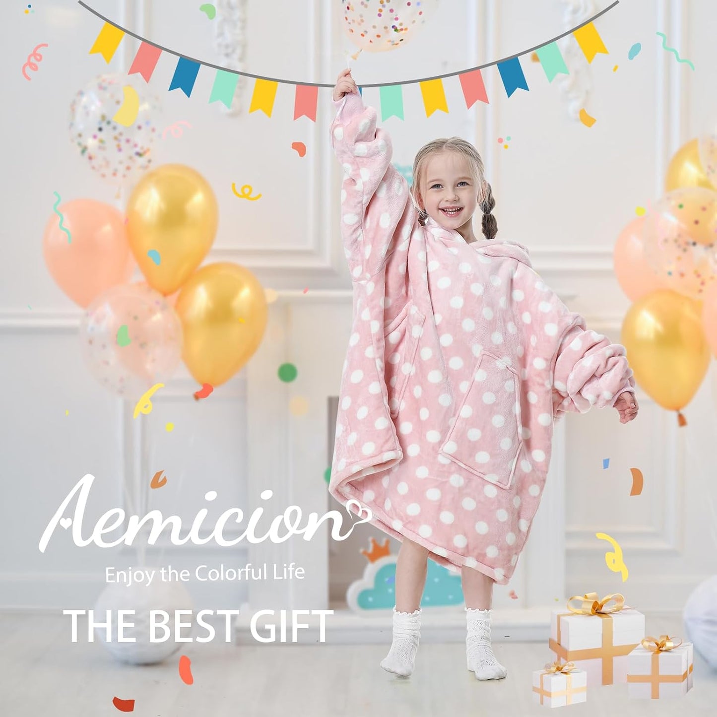 Aemicion Strawberry Blanket Hoodie,Oversized Sherpa Wearable Hooded Blanket,Warm Cozy Sweatshirt Gifts for Women Girls Adult