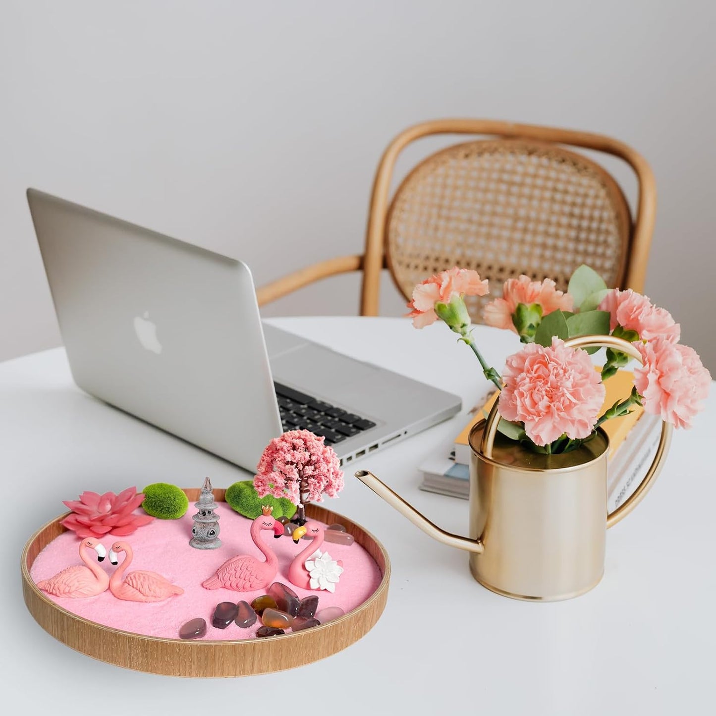 Flamingo Zen Garden for Desk - Pink Flamingo Decor, Sand Tray Therapy Kit for Desk and Office, Cute Japanese Décor Gift for Women, Mini Zen Garden for Relaxation and Stress Relief