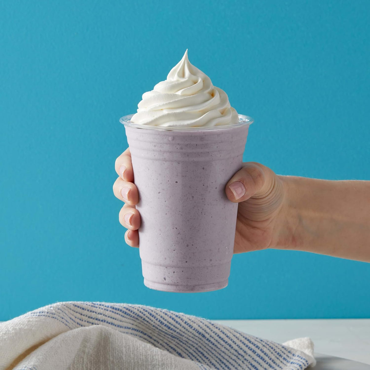 Big Train Vanilla Bean Blended Crème Beverage Mix, 3.5 Pound (Pack of 1) - Colors A