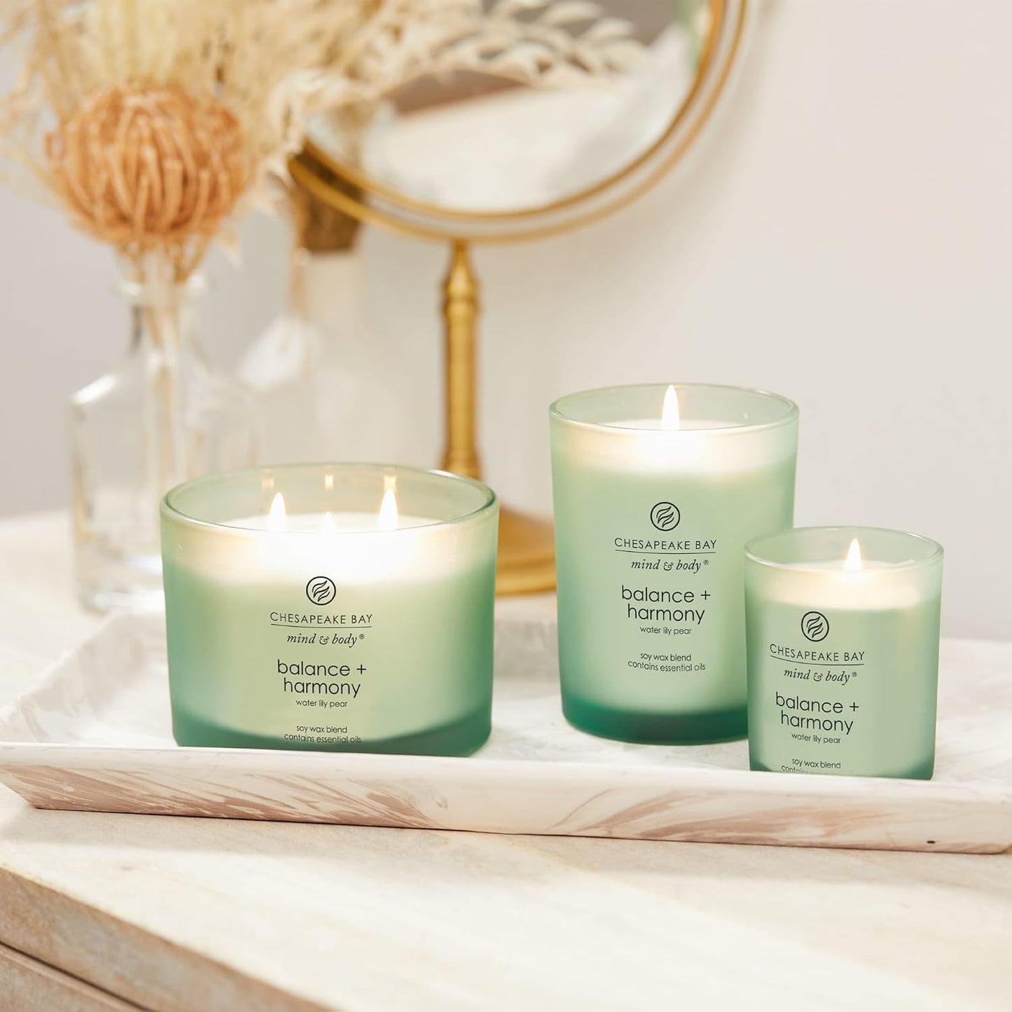 Chesapeake Bay Candle Scented Candle Serenity + Calm (Lavender Thyme) Coffee Table Home Décor