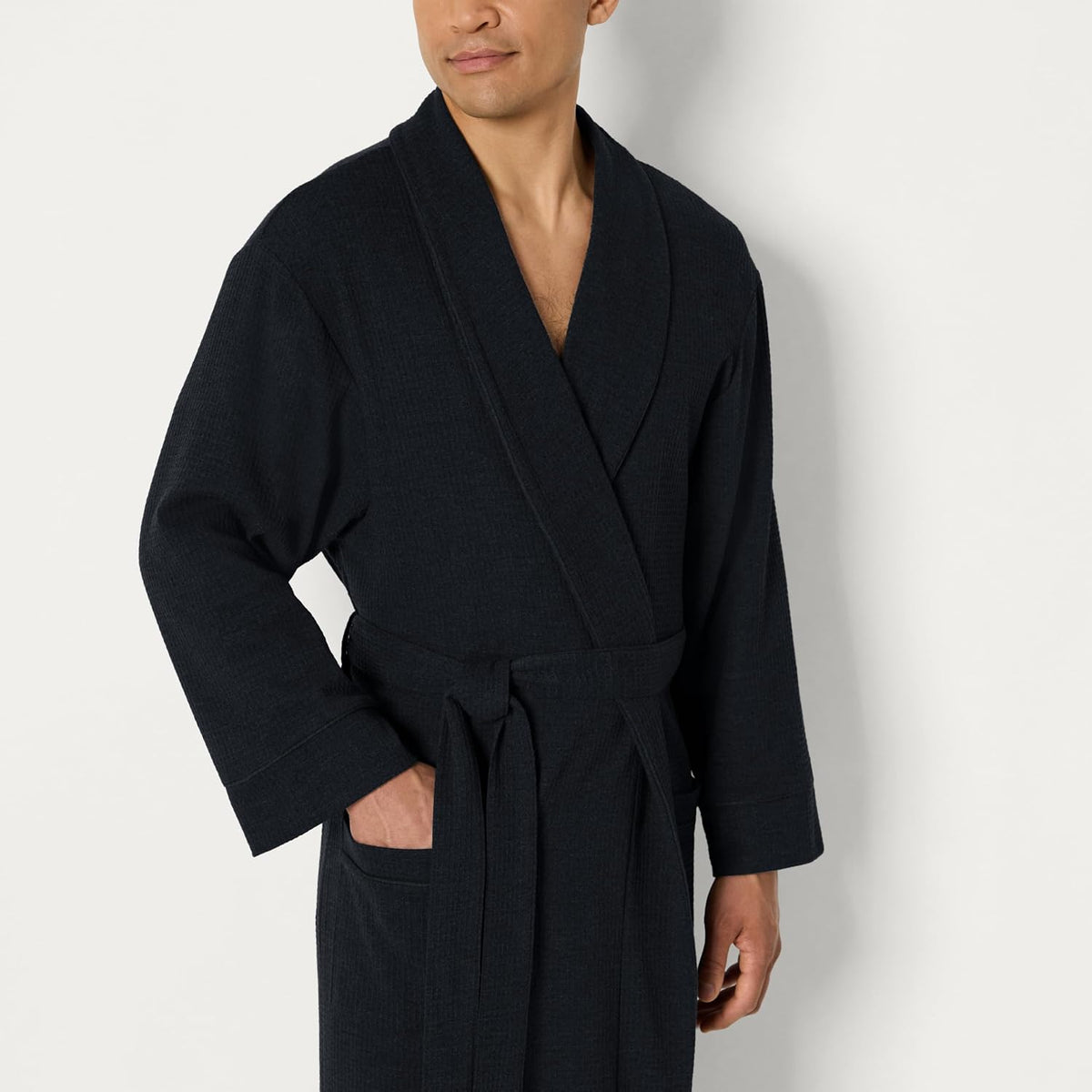 Amazon Essentials Men's Lightweight Cotton Waffle Bath Robe, Mid-Length Loungewear (Available in Big & Tall)
