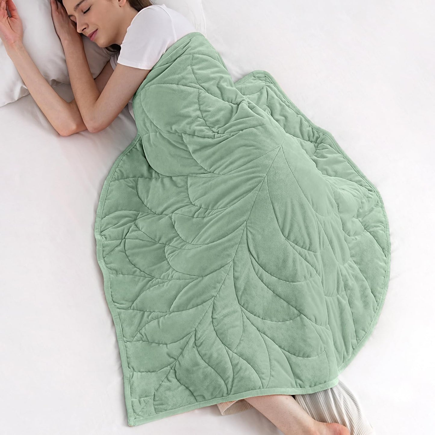 Kaisa Weighted Lap Blanket 7 lbs 41" x 53", Cozy Luxury Crystal Velvet Small Weighted Blanket for Adults, Portable Travel Weighted Blanket for Relaxation, All-Season Blanket, Machine Washable, Green