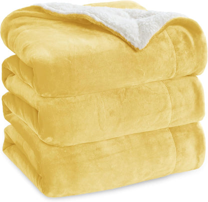 Bedsure GentleSoft Sherpa Fleece Throw Blanket for Couch, Non-Heated, Thick & Warm Cozy Blanket for Winter, Soft Fuzzy Plush Throw Gifts for Women and Men, Grey, 50x60 Inches