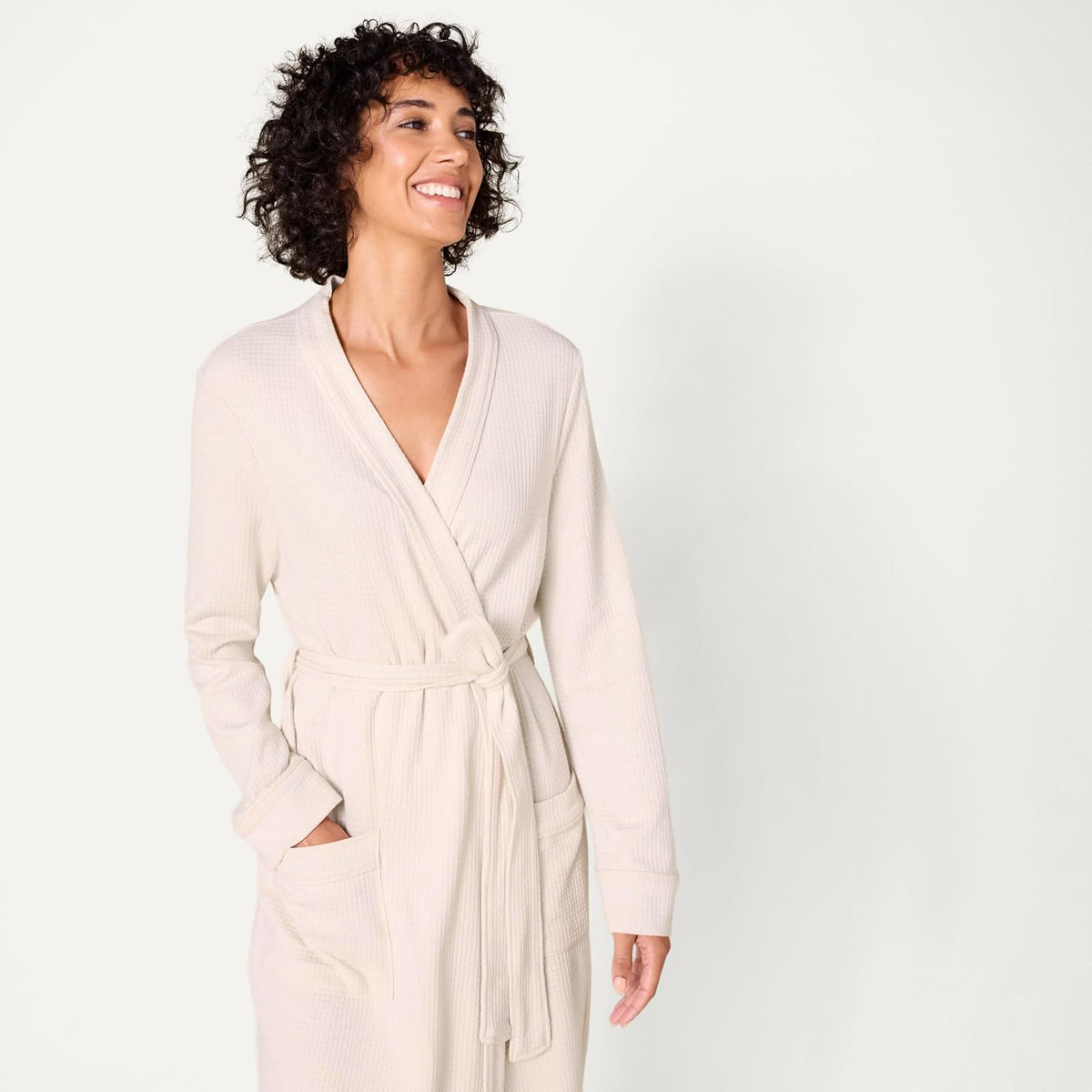Amazon Essentials Women's Lightweight Waffle Full-Length Bath Robe (Available in Plus Size)