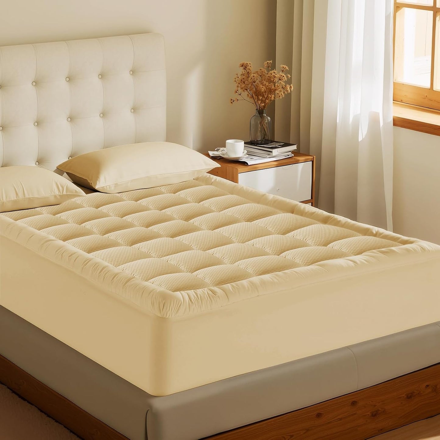MATBEBY Queen Size Mattress Pad - Cooling Breathable Mattress Topper, Quilted Fitted Mattress Protector, Pillow Top Mattress Cover with 8-21" Deep Pocket, Soft, Machine Washable, White, 60x80 Inches