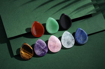 YATOJUZI Thumb Worry Stones for Anxiety Stress Relief Items Healing Crystals Natural Amethyst Rose Quartz Crystal Palm Pocket Stone Gemstones Meditation Reiki Spiritual Gifts for Women Men 2PCS