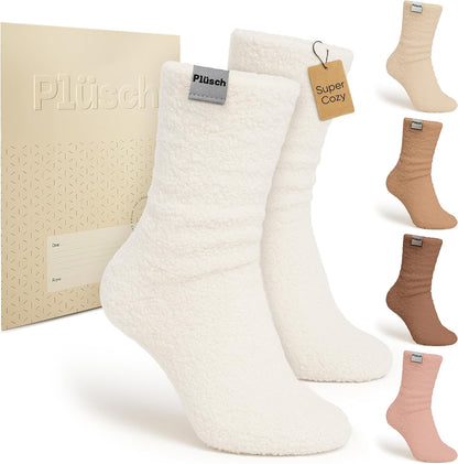 Plüsch Gift for Women – Ultra-Soft Cozy Cloud Socks in Kraft Envelope – Thoughtful Self-Care, Unique Birthday Gifts for Women
