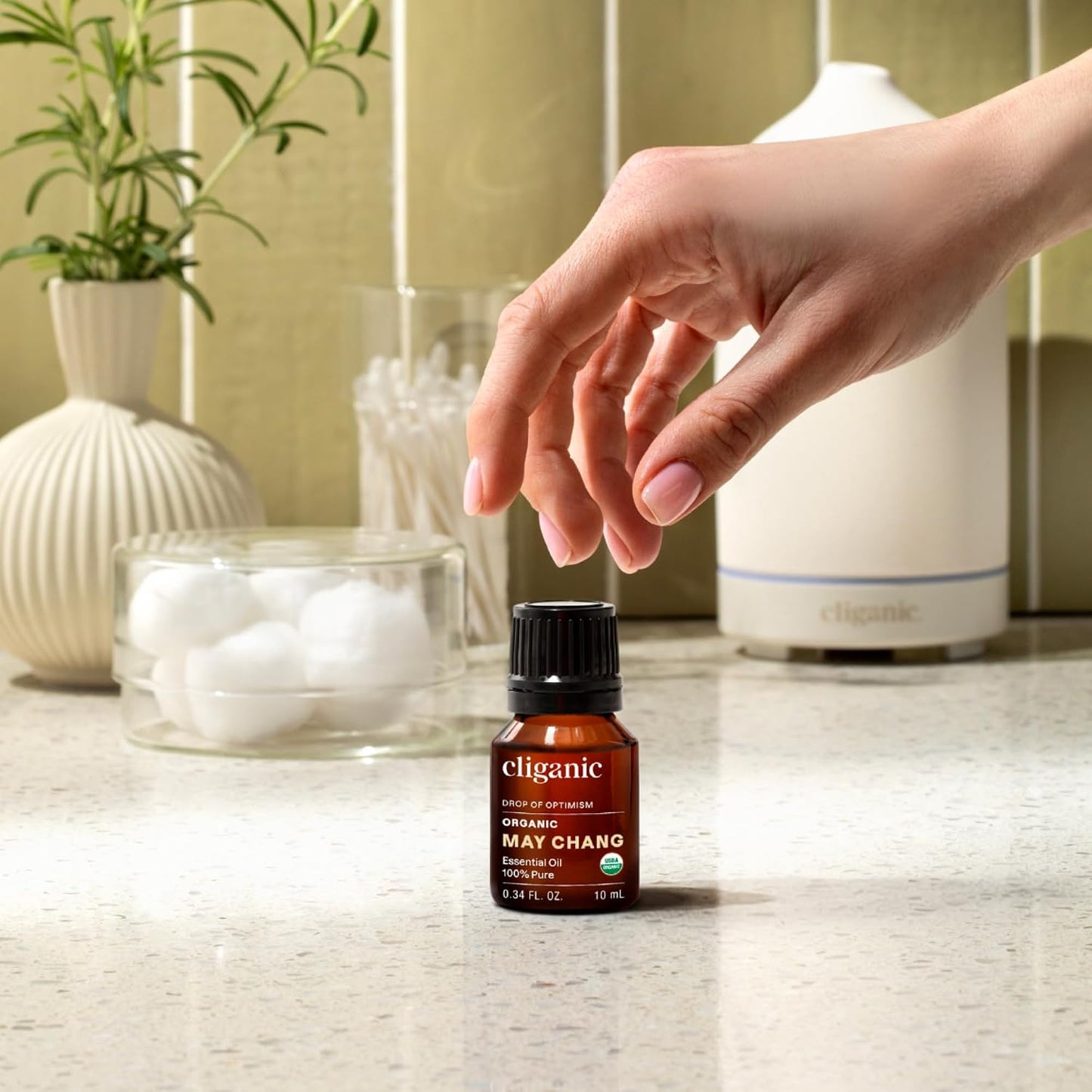 Cliganic Organic Lavender Essential Oil - 100% Pure Natural Undiluted, for Aromatherapy Diffuser | Non-GMO Verified - Colors A