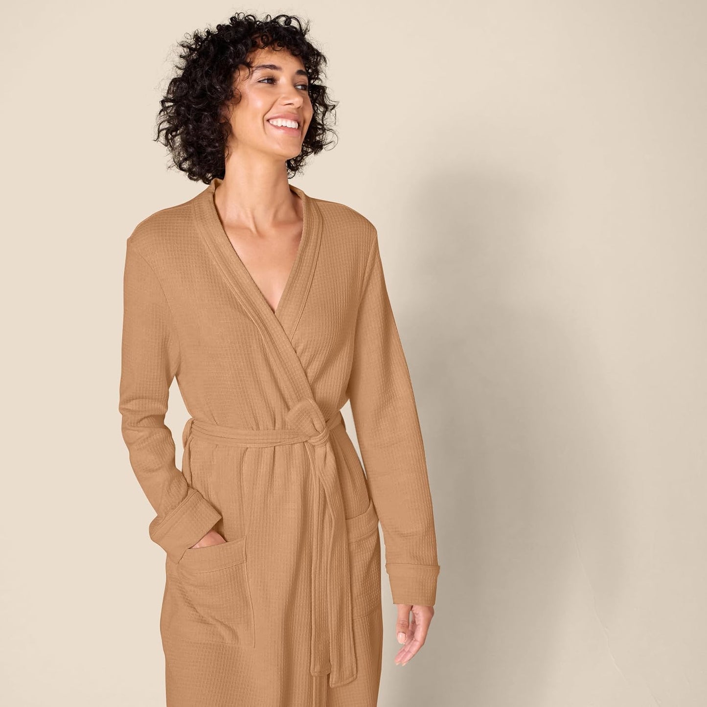 Amazon Essentials Women's Lightweight Waffle Full-Length Bath Robe (Available in Plus Size)