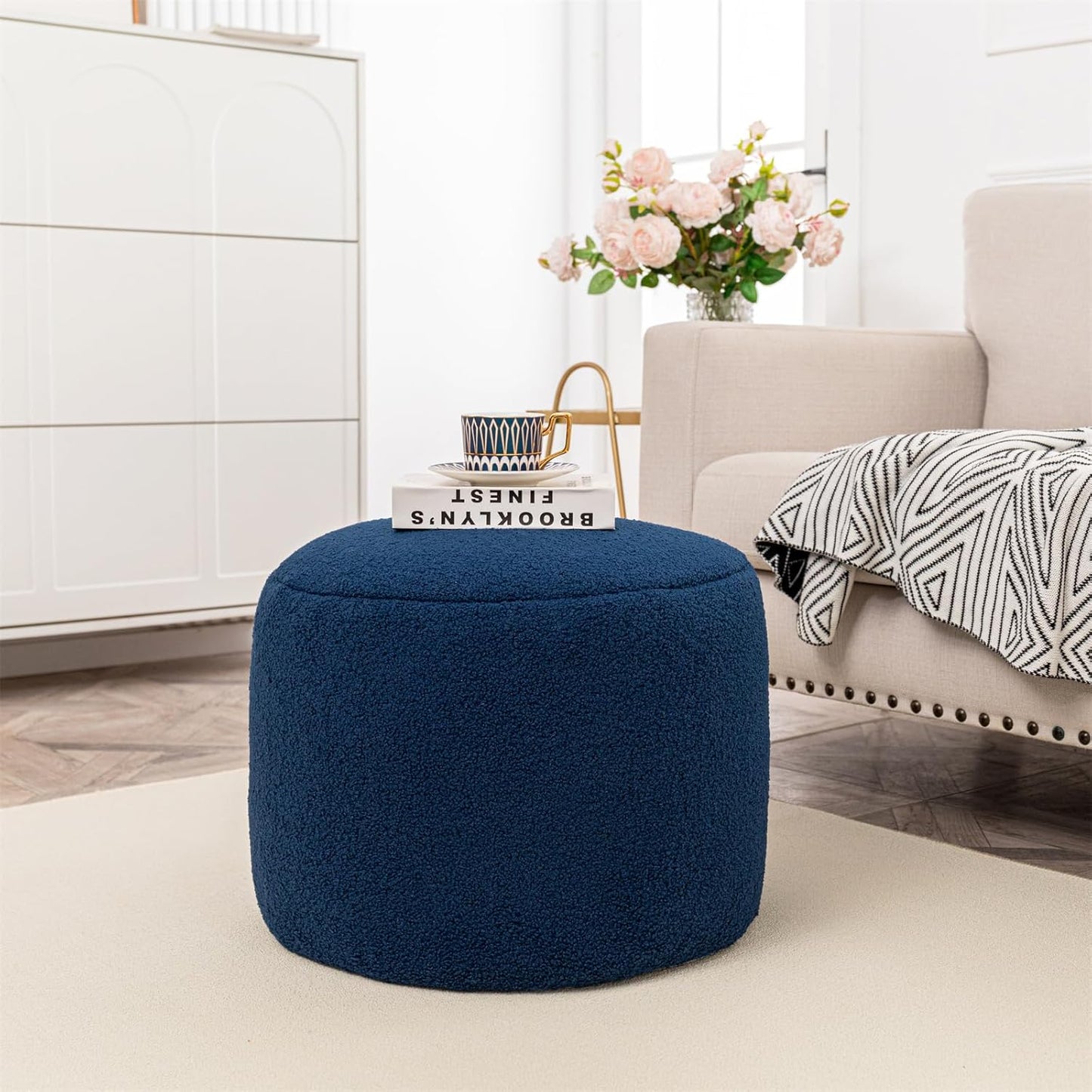 Round Pouf Ottoman 20 x 20 x 14 Inches Boho Poof Home Decor Floor Pouffe Ottoman Foot Rest for Couch Sofa Bean Bag Chairs Living Room Bedroom (Green)