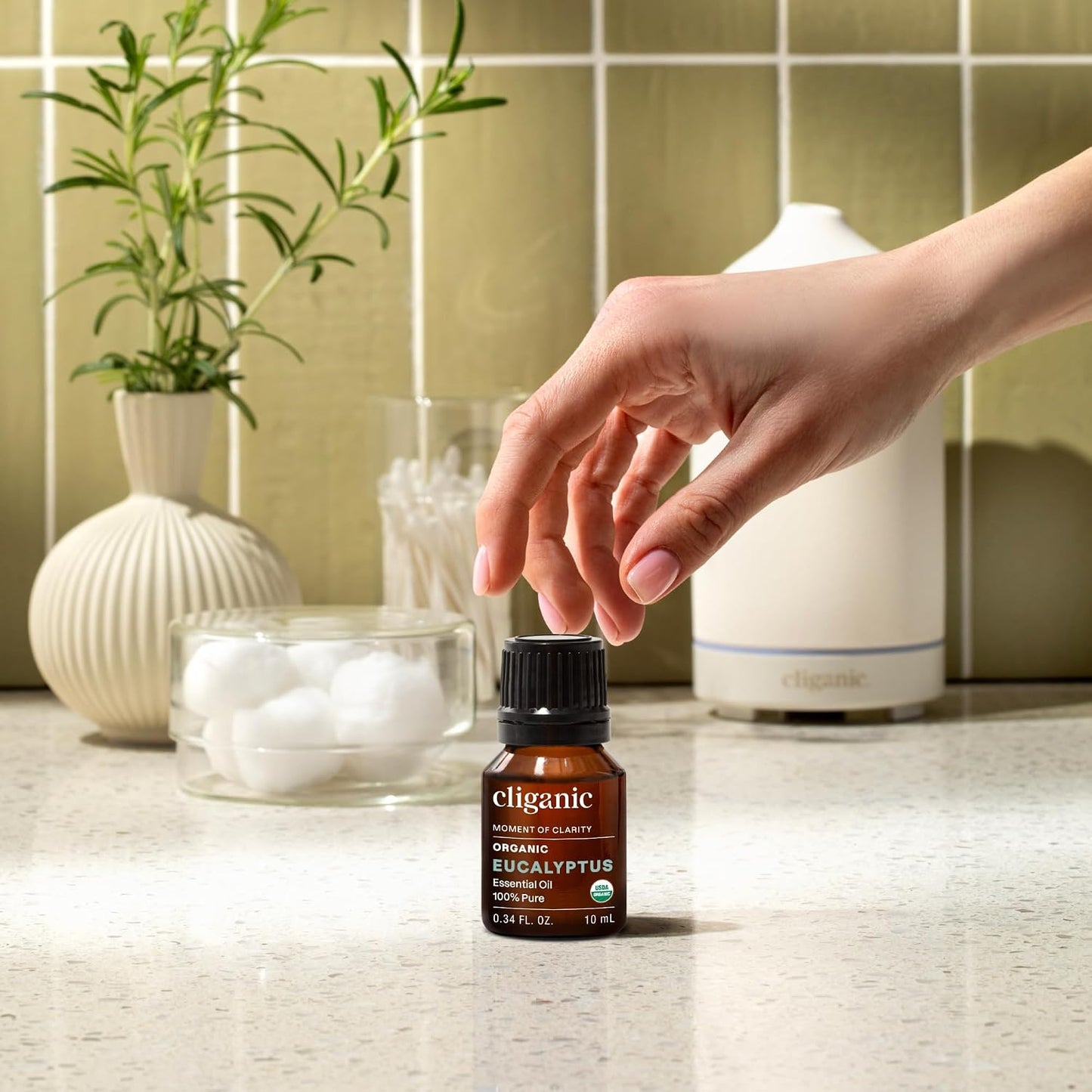 Cliganic Organic Lavender Essential Oil - 100% Pure Natural Undiluted, for Aromatherapy Diffuser | Non-GMO Verified - Colors B