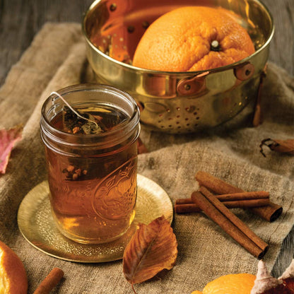 Harney & Sons Hot Cinnamon Spice Black Tea, 30 Sachets in Tin