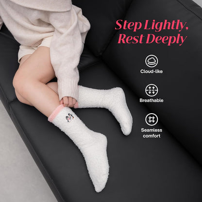 COOLMATE Fuzzy Socks for Women Gift Box – Cozy Soft Cloud Socks for Spa Home, Mother’s Day Gifts for Mom Grandma