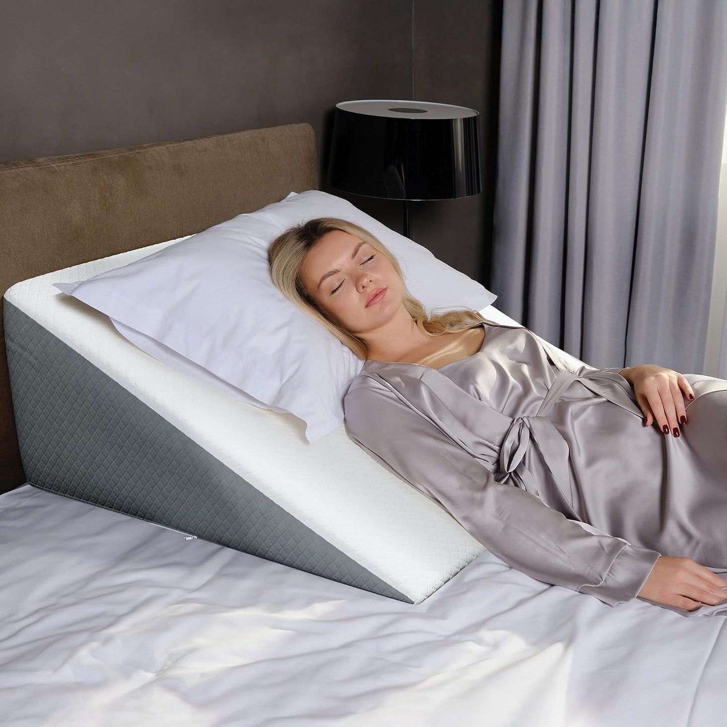 Kolbs Extra Wide Bed Wedge Pillow | Super Large, Memory Foam Top and Jacquard Cover | for Sleeping Acid Reflux GERD (7.5 Inch Height (31 x 33 x 7.5))