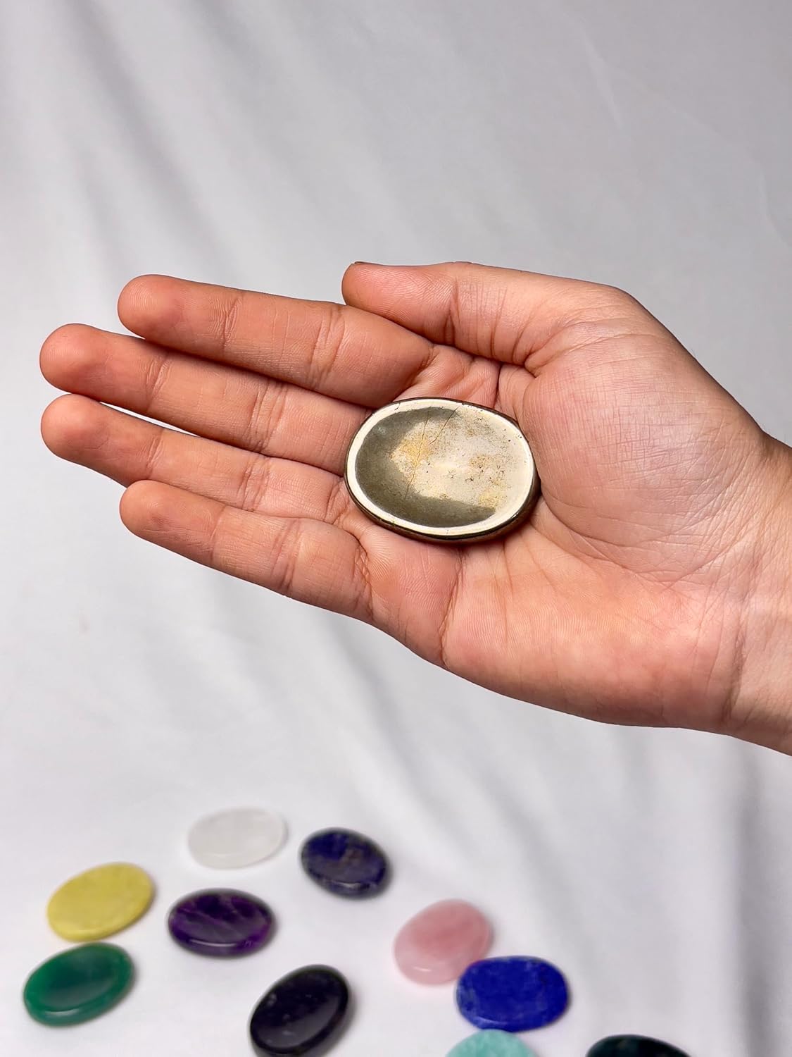 Natural Polished Thumb Palm Crystal for Meditation, Labradorite Worry Stone for Stress Relief, Anxiety Support & Pocket Reiki Healing