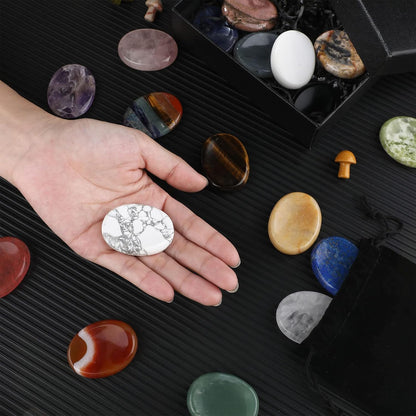 Fumete 18 Pcs Thumb Worry Stone for Anxiety Chakra Crystals Oval Chakra Stones Amethyst Tigers Eye Crystal for Anxiety Stress Relief Meditation Office Stress Yoga Crystal Spiritual Gift (Mixed Set)