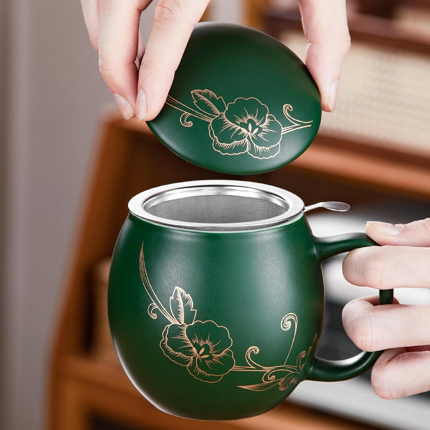 Yundu 12 OZ Matte Green Ceramics Teacup with Infuser and Lid, Mug with Lid for Steeping - Stainless Steel Infuser for Loose Leaf Tea, Home Office Gift for Tea Lovers