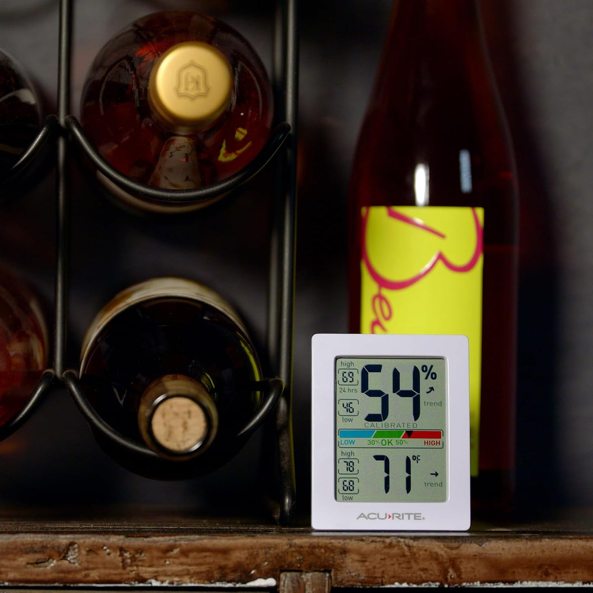 AcuRite Humidity Meter Hygrometer and Indoor Thermometer, Hygrometer