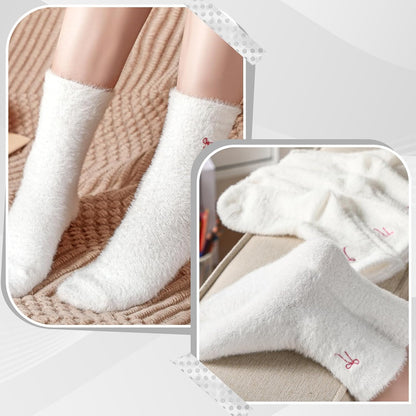 Geyoga 5 Pairs Fuzzy Socks for Women Cozy Spa Slipper Socks Coquette Preppy Stuff Soft Fluffy Home Sleeping Birthday Gift