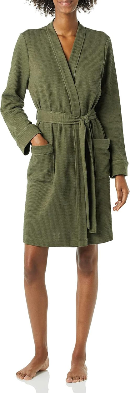 Amazon Essentials Women's Lightweight Waffle Full-Length Bath Robe (Available in Plus Size)