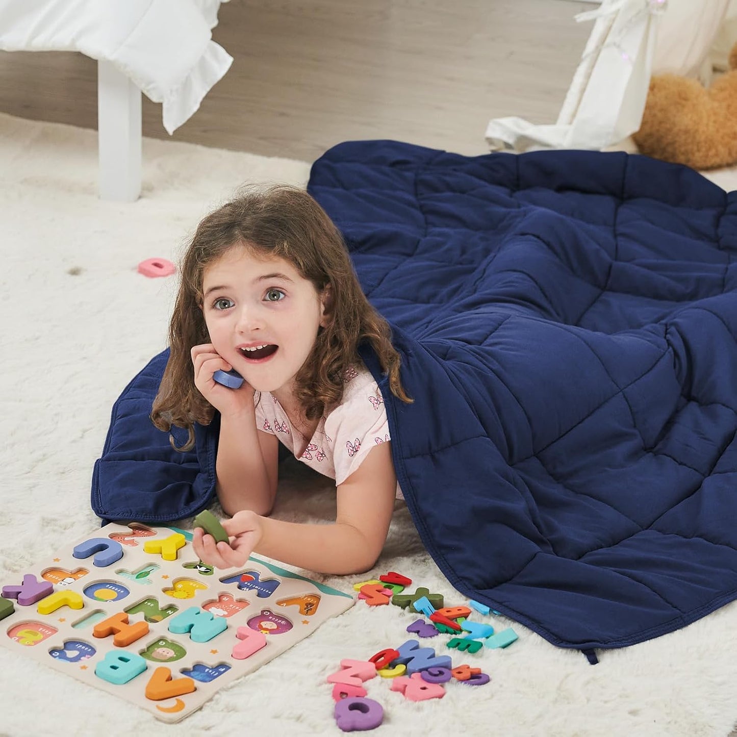 Weighted Lap Blanket for Adults 5lbs, 24"x29" Cooling Heavy Throw Blanket, Portable Travel Weighted Blankets, Soft Small Blankets Gift for Sleeping, Navy Blue
