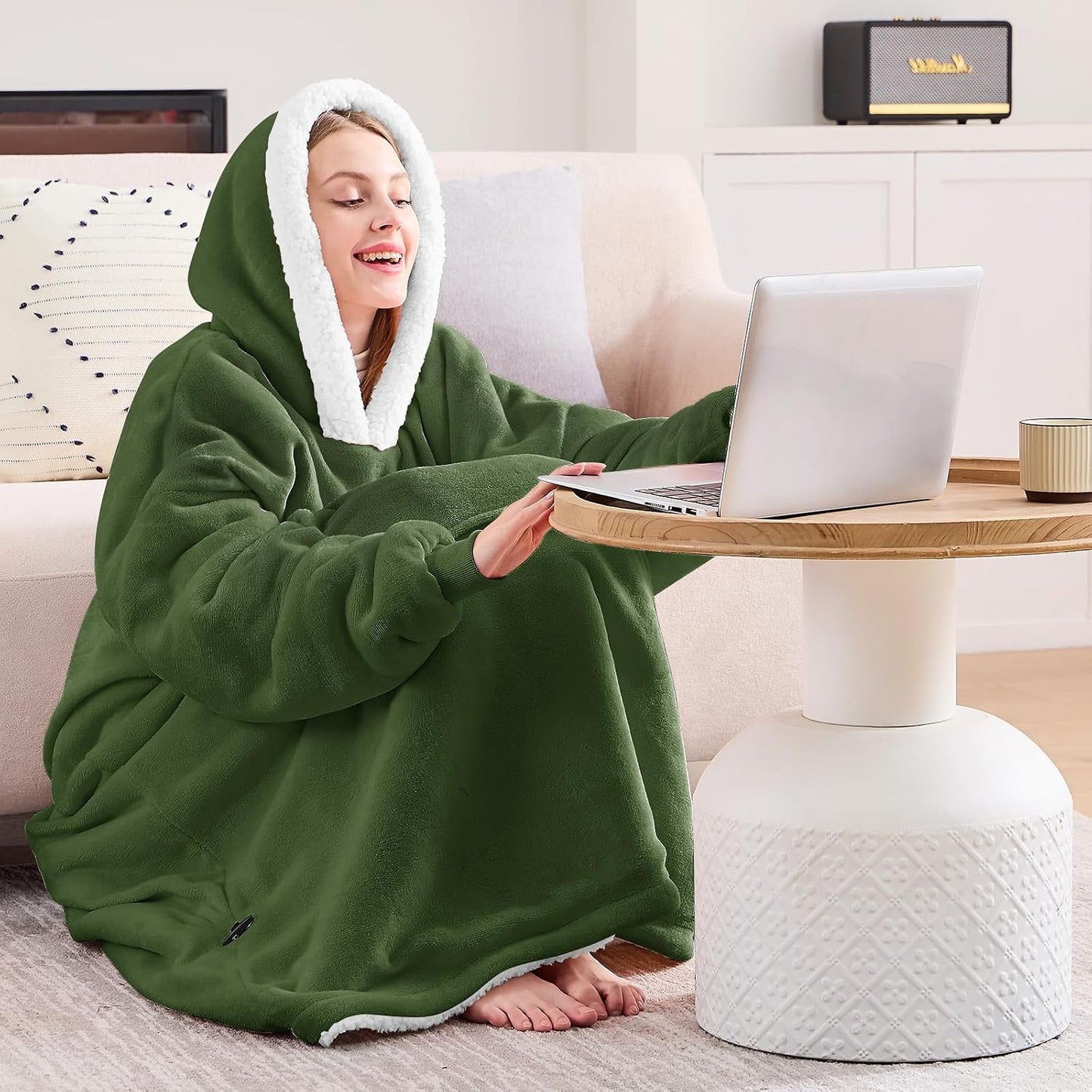 yescool Wearable Blanket Hoodie, Flannel Sherpa Fleece Blanket Sweatshirt for Adults Women Men,One Size Fits All - Colors B