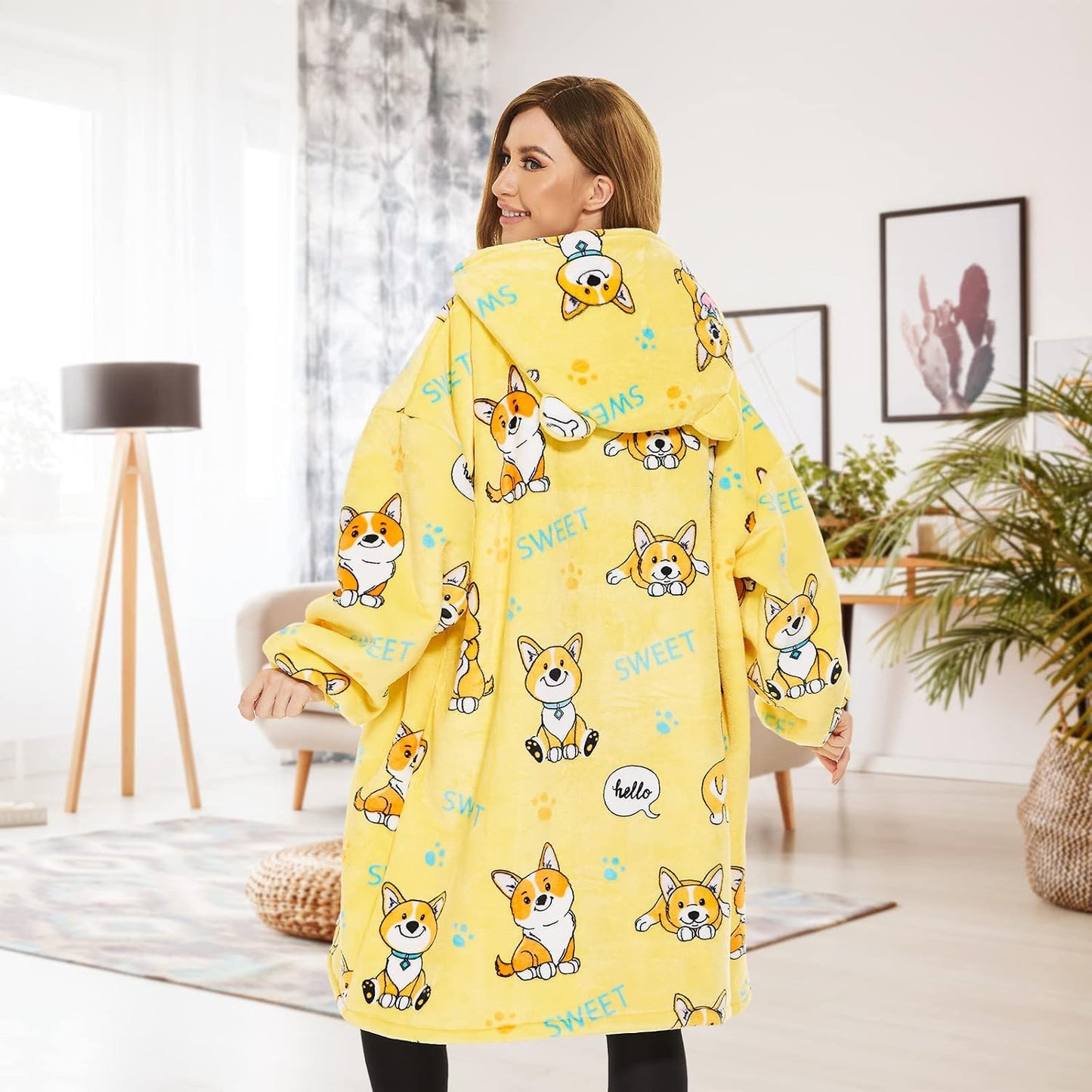 THREE POODLE Wearable Blanket Hoodie for Women, Oversized Sherpa Sweatshirt Blanket for Adults Men, Cozy Hooded Blankets, Gifts for Teen Girls Women Mom Sister