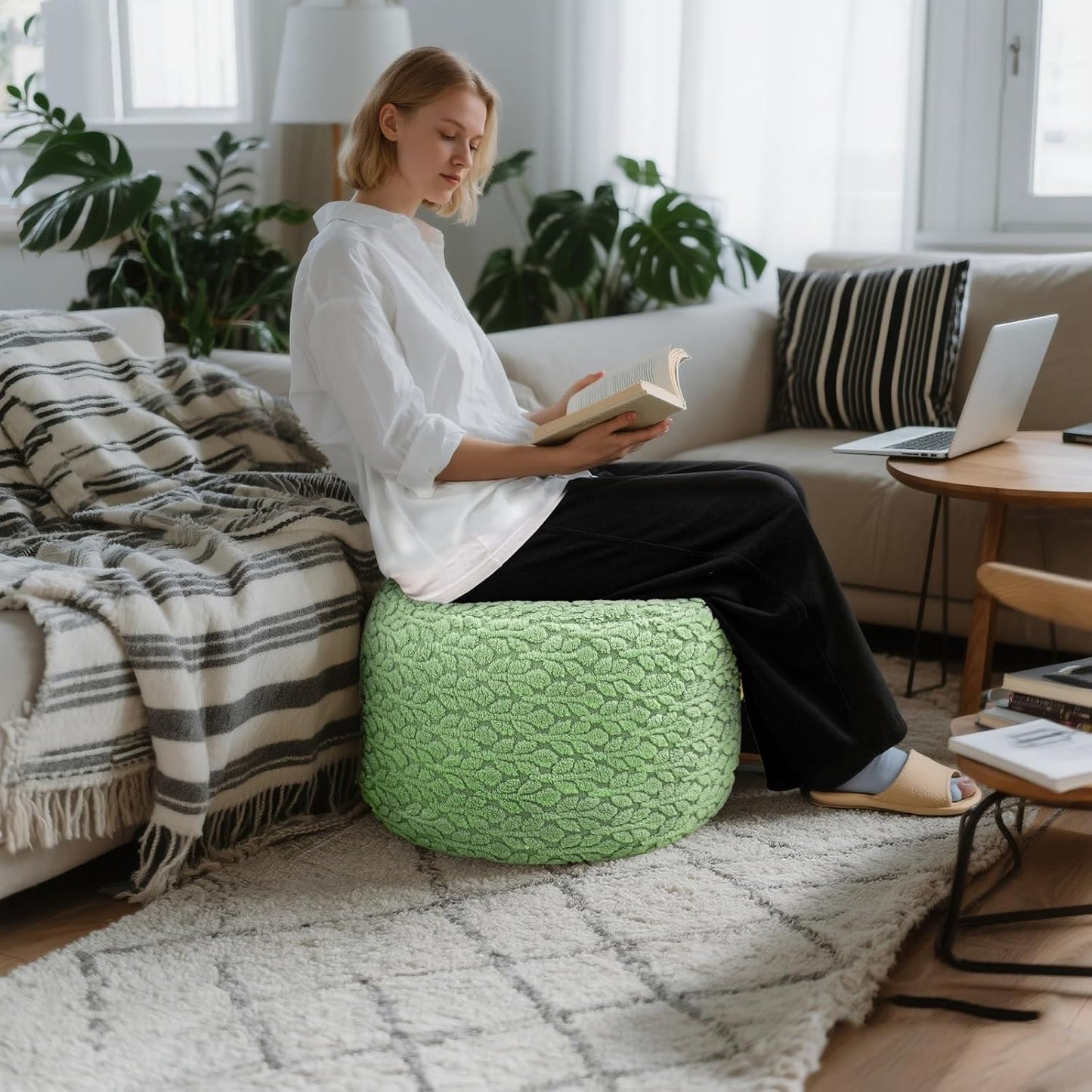 Round Pouf Ottoman 20 x 20 x 14 Inches Boho Poof Home Decor Floor Pouffe Ottoman Foot Rest for Couch Sofa Bean Bag Chairs Living Room Bedroom (Green)
