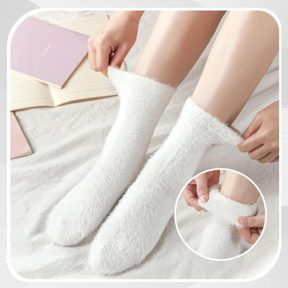 Geyoga 5 Pairs Fuzzy Socks for Women Cozy Spa Slipper Socks Coquette Preppy Stuff Soft Fluffy Home Sleeping Birthday Gift