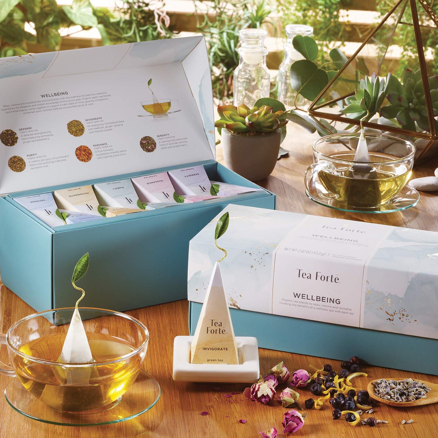 Tea Forte Premium Presentation Box Gift Set Sampler, 20 Count, Assorted Blends Individually Wrapped Handcrafted Pyramid Infuser Bags, Frank Lloyd Wright