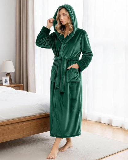 NY Threads Premium Womens Robe with Hood, Plush Fleece Long Bath Robe for Women, Fluffy Soft Women's Bathrobe