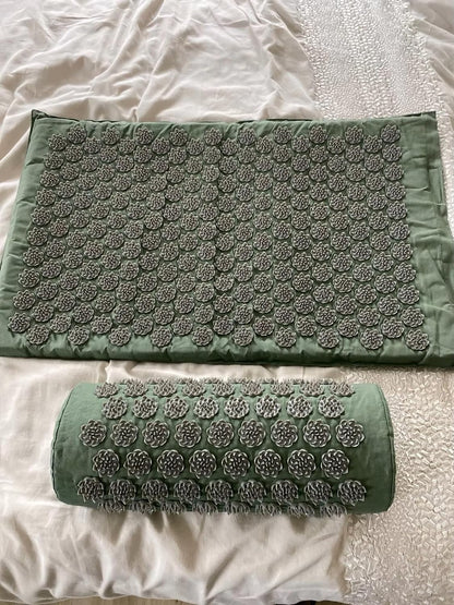 Acupressure Yoga Mat & Pillow Set | Kuznetsov's Applicator for Deep Tissue Massage | Relieves Back, Neck & Foot Pain | Spike Mat for Stress Relief, Fitness & Relaxation