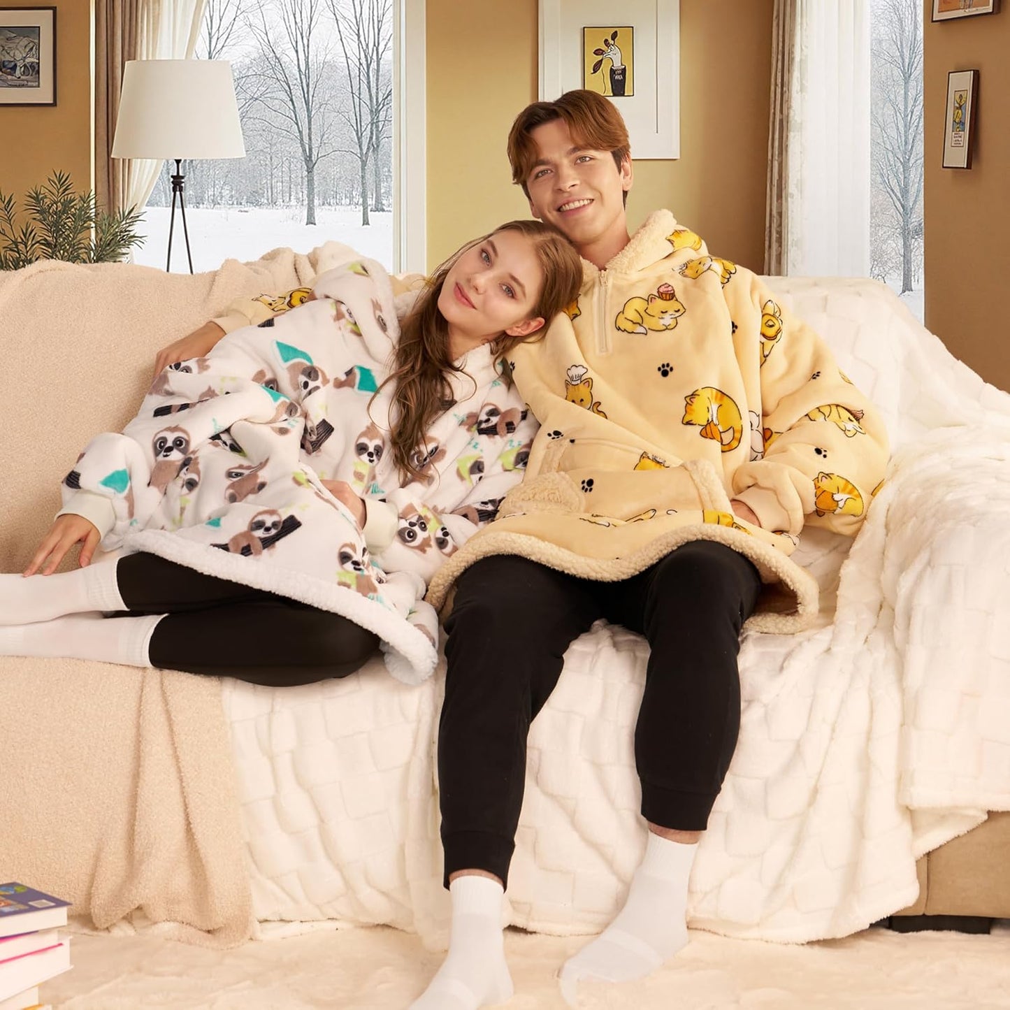 Giggling Getup Wearable Blanket Hoodie for Adults Gifts for Teen Girls Sister Women Sherpa Fleece Printed Hooded Blanket Sweatshirt Warm Cozy with Pocket & Sleeves Beige Cat