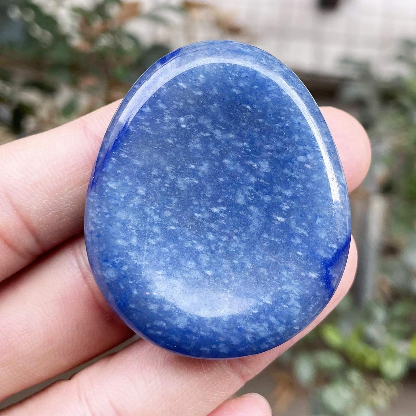 Fekuar Natural Moonstone Crystal Thumb Worry Stone, Hand Carved Healing Crystal Teardrop Pocket Worry Stones for Anxiety Stress Relief Meditation