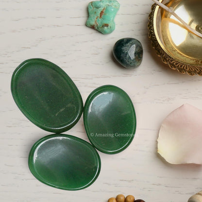 Amazing Gemstone Labradorite Thumb Worry Stone, Anxiety Stone, Healing Crystals - Piedra Crystal Fidget for Gift, Meditation, Calming, Relaxation, Stress Relief - Colors A