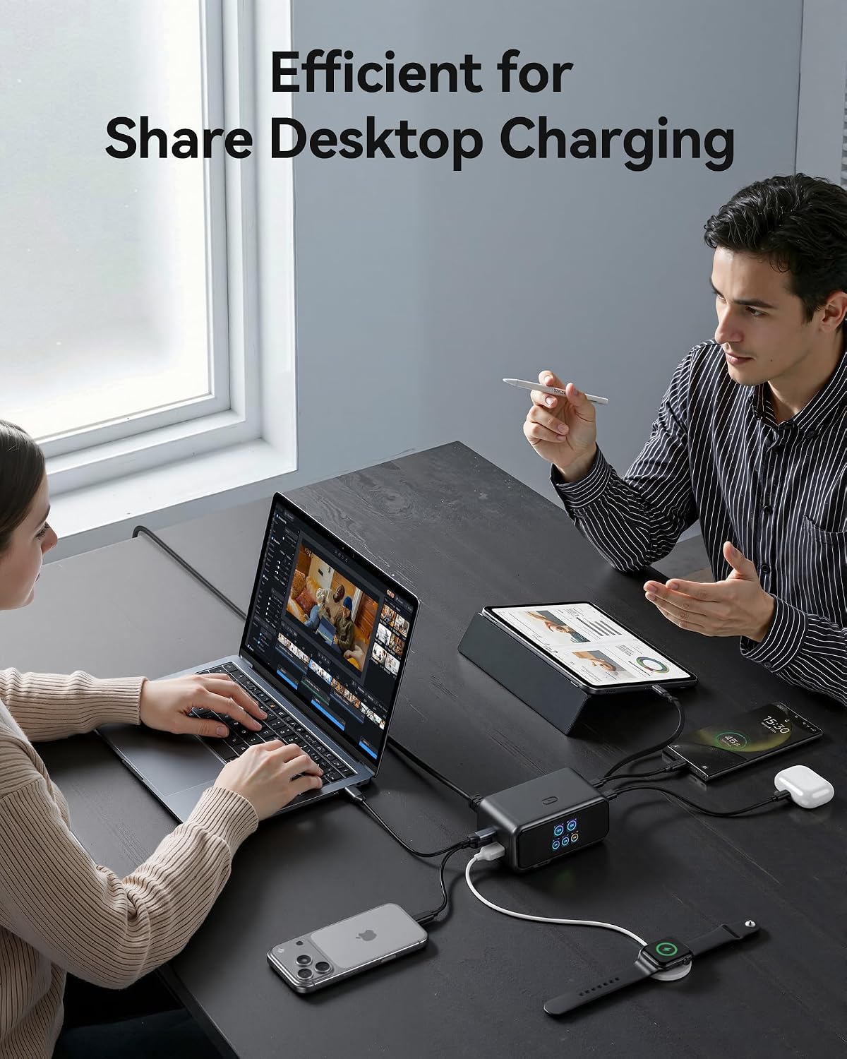 MOKiN 200W Charging Station with Retractable Cord, 6-Port Desktop Charger