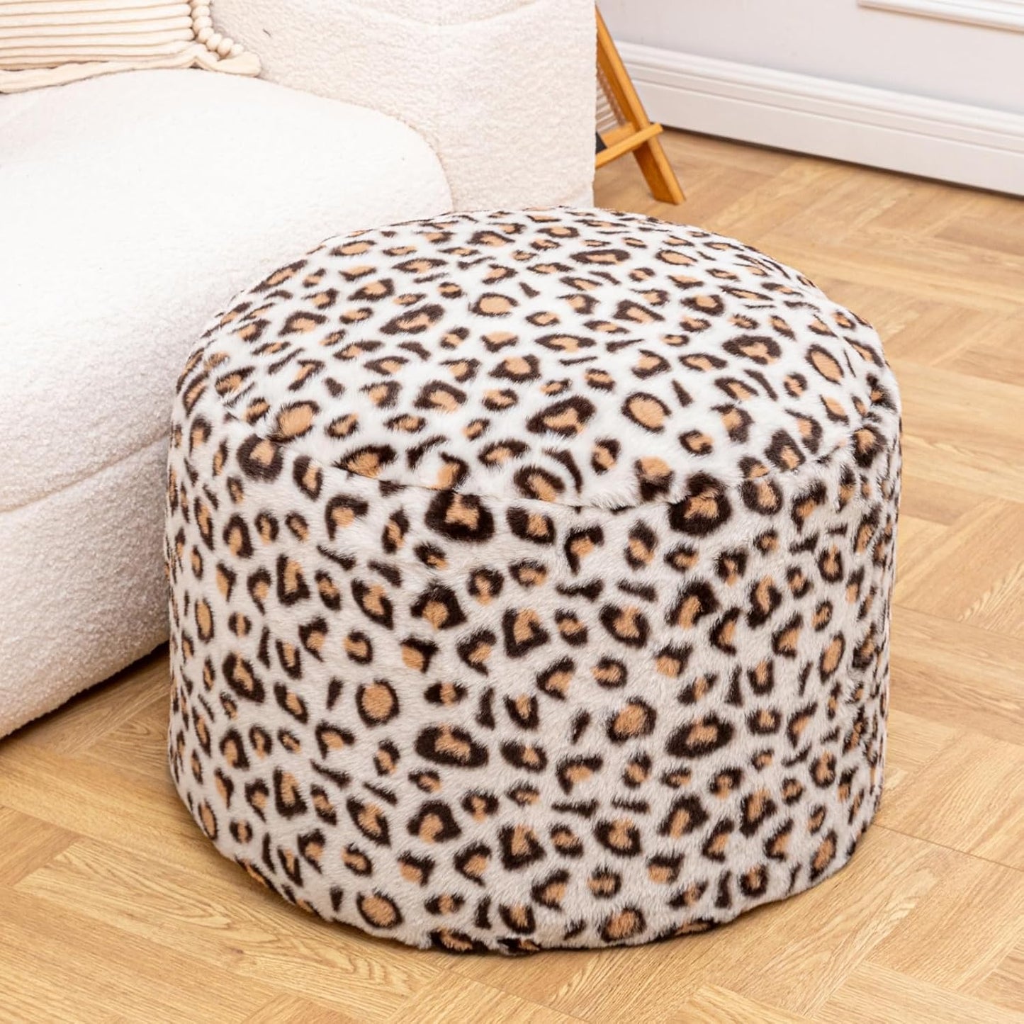 Round Pouf Ottoman 20 x 20 x 14 Inches Boho Poof Home Decor Floor Pouffe Ottoman Foot Rest for Couch Sofa Bean Bag Chairs Living Room Bedroom (Green)